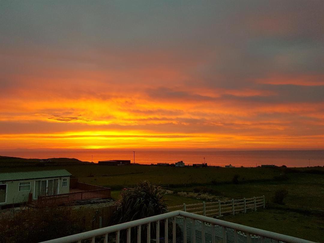 Sunrise View Bed & Breakfast Castlemagee ภายนอก รูปภาพ