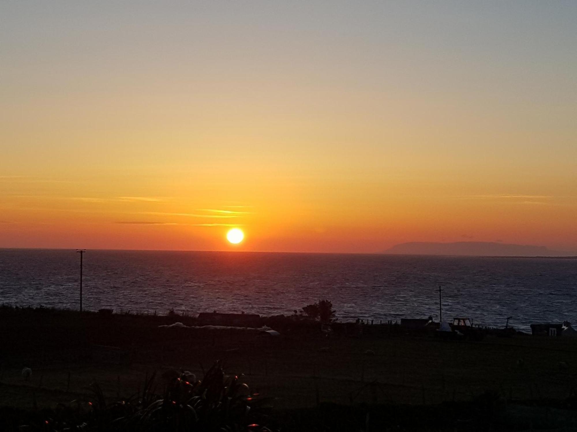 Sunrise View Bed & Breakfast Castlemagee ภายนอก รูปภาพ